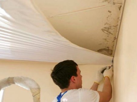 Montarea tavanelor extensibile